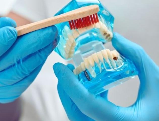 poetsinstructie voor kinderen die patiënt zijn bij mondhygiënist Elles in Assen